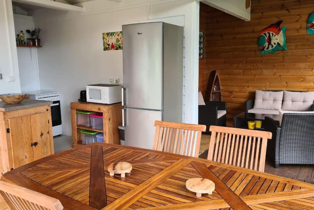 Grand Bungalow Avec Piscine Et Vue Mer Bouillante Extérieur photo